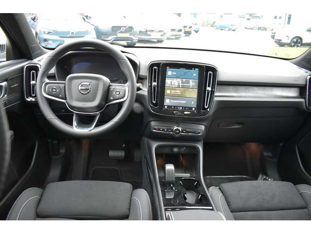 Volvo EX40 2025 Electrisch