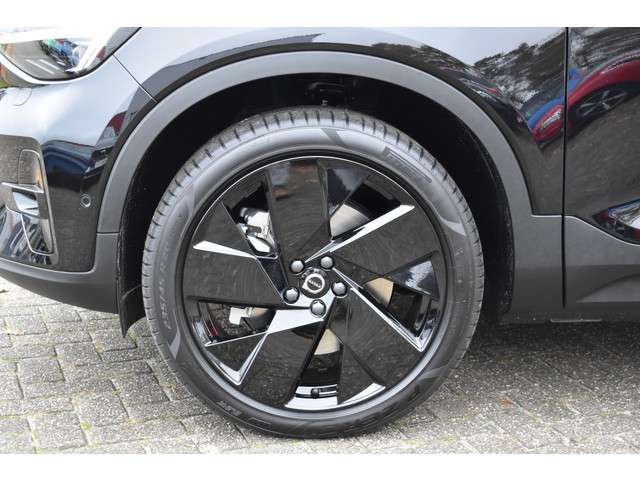 Volvo EX40 2025 Electrisch