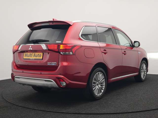 Mitsubishi Outlander 3