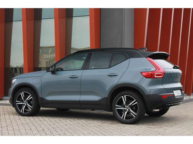 Volvo XC40 3