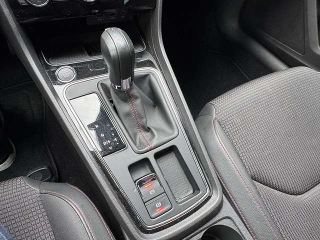 Seat Leon 2020 Benzine Seat Leon 2020 Benzine