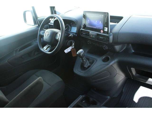 Toyota pro-ace 2022 Diesel