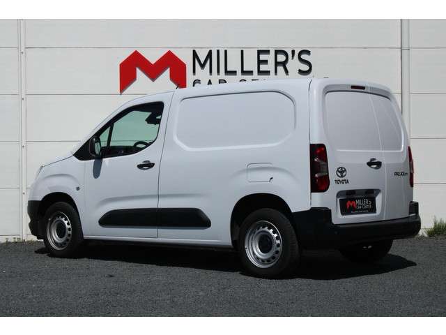 Toyota pro-ace 2022 Diesel