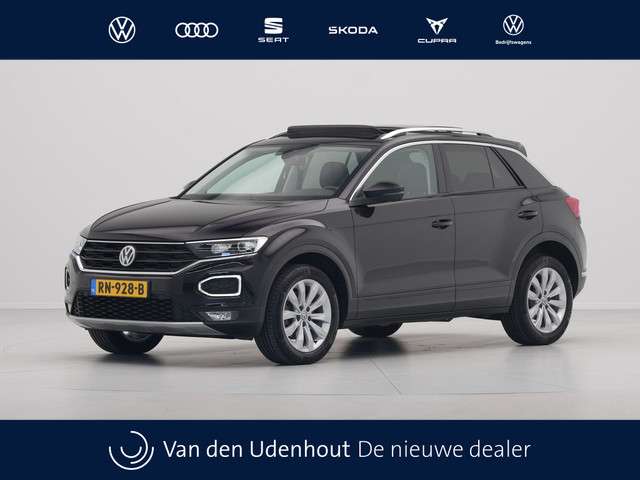 Volkswagen T-Roc 1.0 tsi 115pk style trekhaak panorama navigatie camera acc carplay 323 foto 23