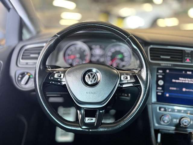 Volkswagen Golf 2017 Benzine