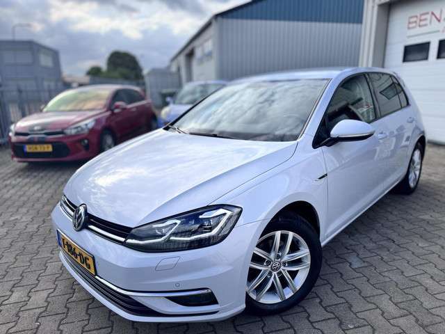Volkswagen Golf 2017 Benzine