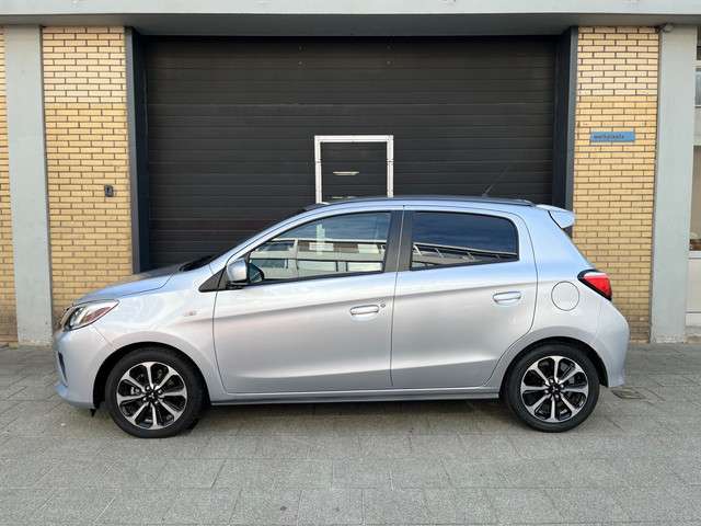Mitsubishi Space Star 2020 Benzine Mitsubishi Space Star 2020 Benzine