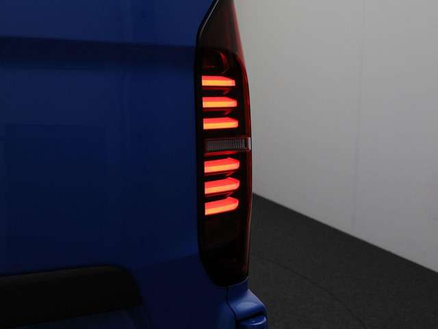 Volkswagen Transporter 2024 Diesel
