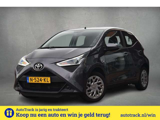 Toyota Aygo 1.0 VVT-i x-play | Apple CarPlay | Camera | Airco | Limiter