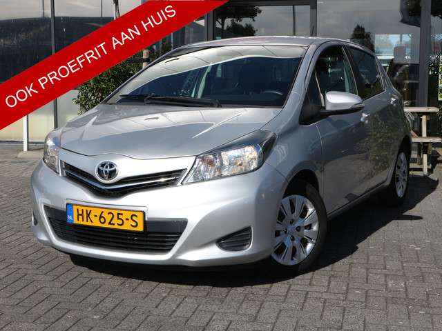 Toyota Yaris 2013 Benzine