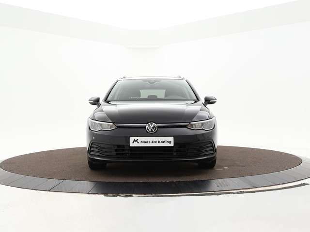 Volkswagen Golf 2023 Benzine