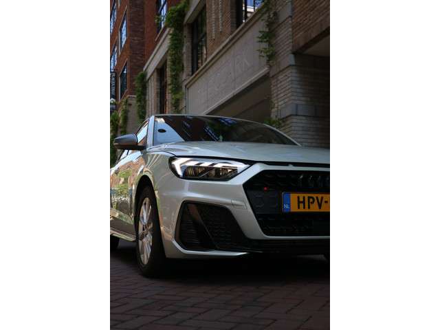 Audi A1 2023 Benzine