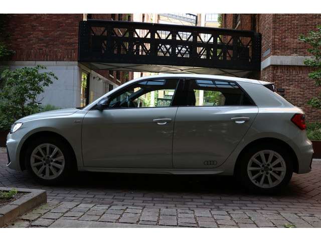Audi A1 2023 Benzine