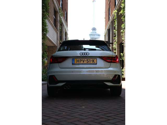 Audi A1 2023 Benzine