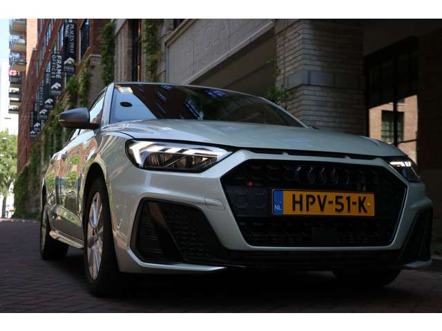 Audi A1 2023 Benzine