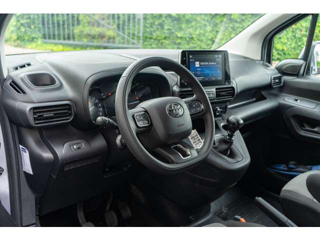 Toyota pro-ace 2023 Diesel