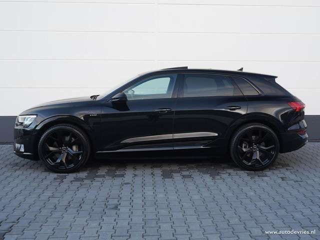 Audi e-tron 2