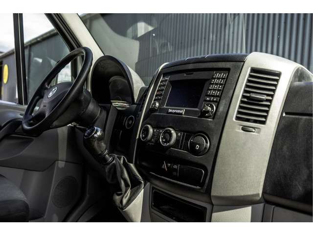 Volkswagen Crafter 2