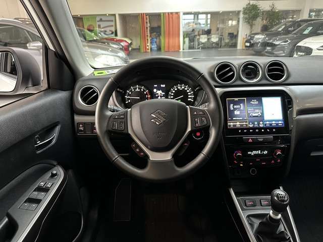 Suzuki Vitara 2