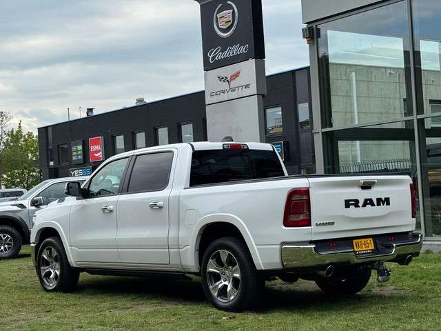Dodge Ram Pick-Up 3