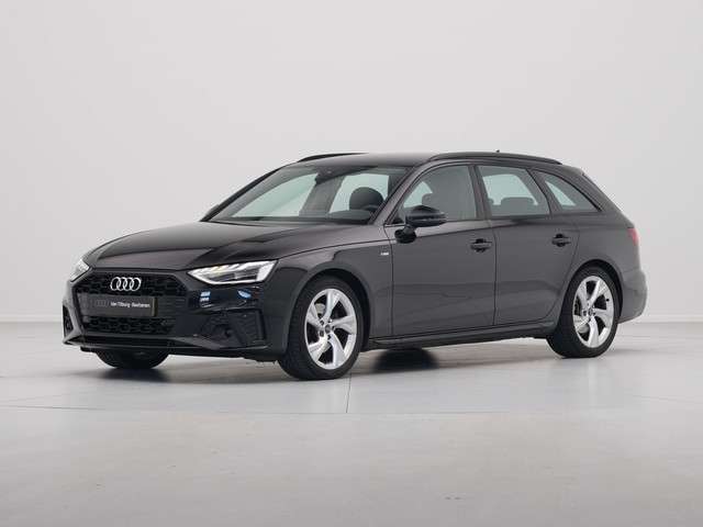 Audi A4 2023 Benzine