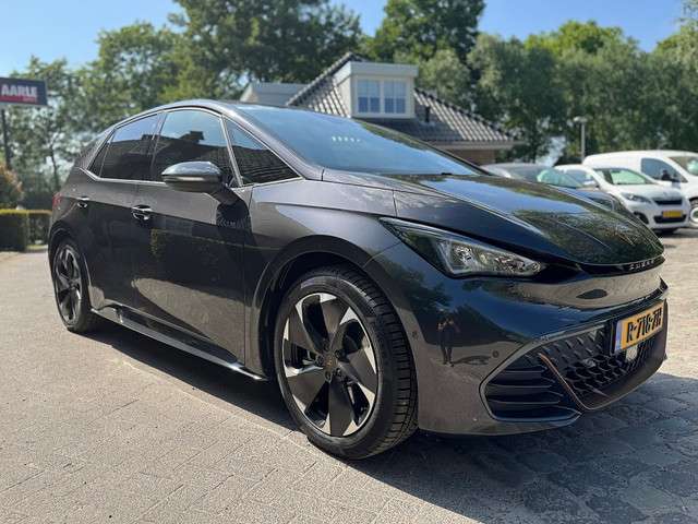 CUPRA Born 2022 Electrisch