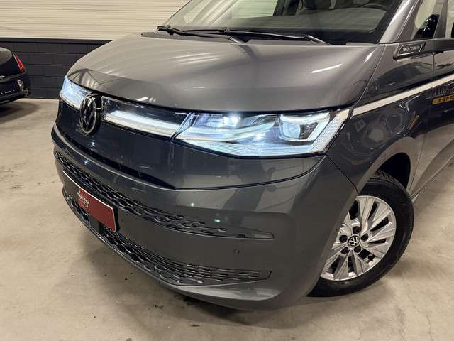 Volkswagen Multivan 2