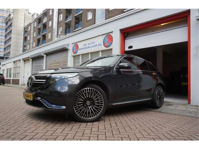 Mercedes-Benz EQC 3