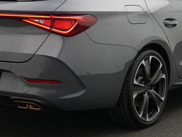 CUPRA Leon 2024 Hybride