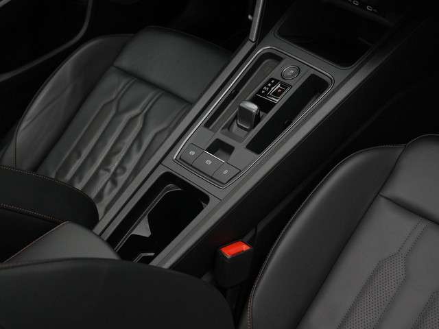 CUPRA Leon 2024 Hybride