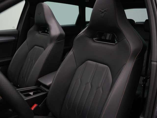 CUPRA Leon 2024 Hybride