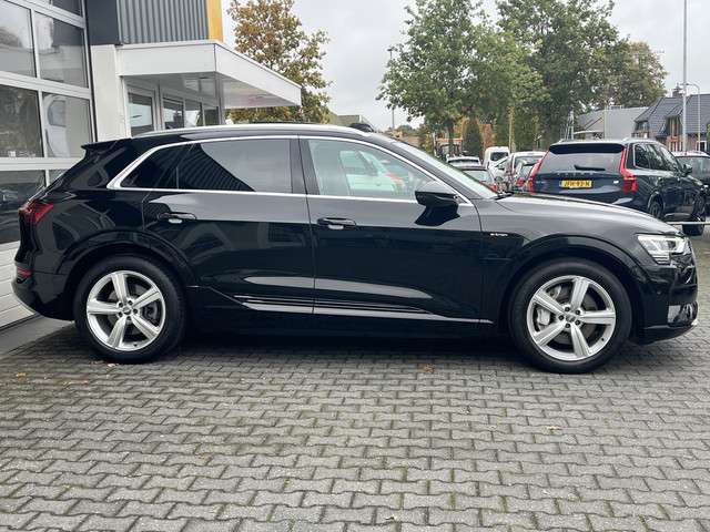 Audi e-tron 2