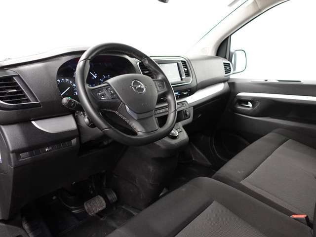Opel Vivaro 2