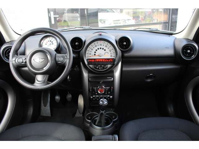 MINI Countryman 2