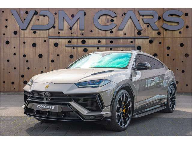 Lamborghini Urus 2023 Benzine