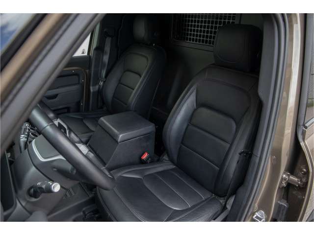 Land Rover Defender 2024 Diesel