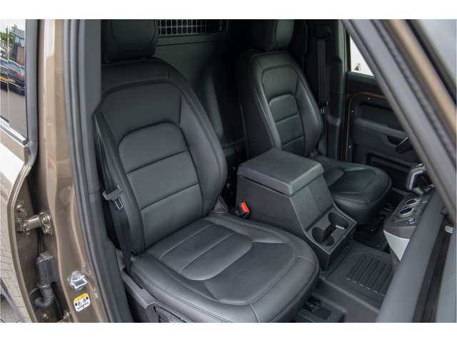 Land Rover Defender 2024 Diesel