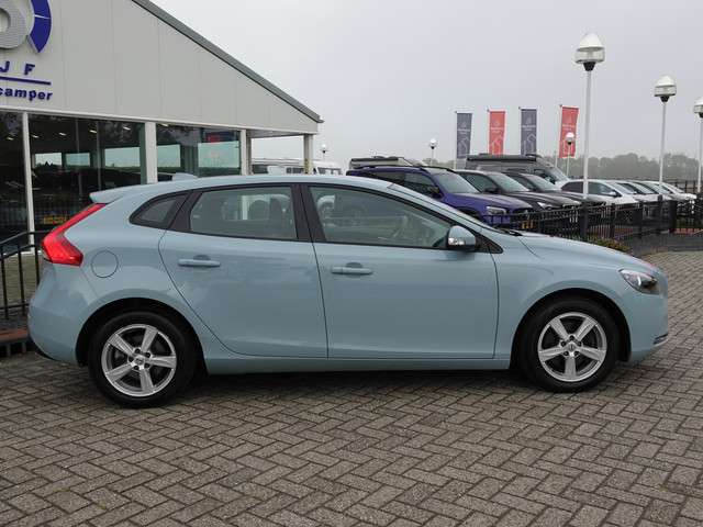 Volvo V40 2