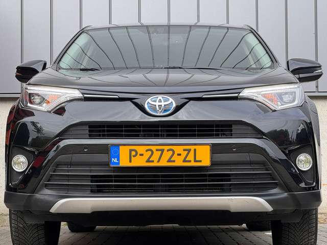 Toyota RAV4 2