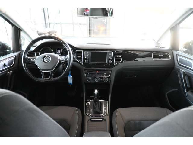 Volkswagen Golf Sportsvan 2