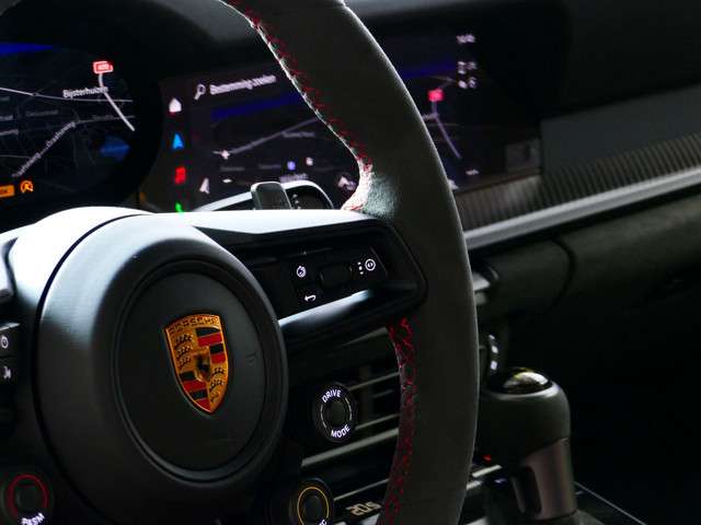 Porsche 911 2023 Benzine
