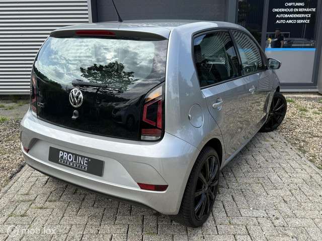 Volkswagen up! 2
