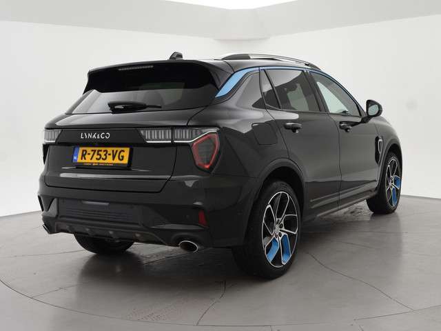 Lynk & Co 01 2