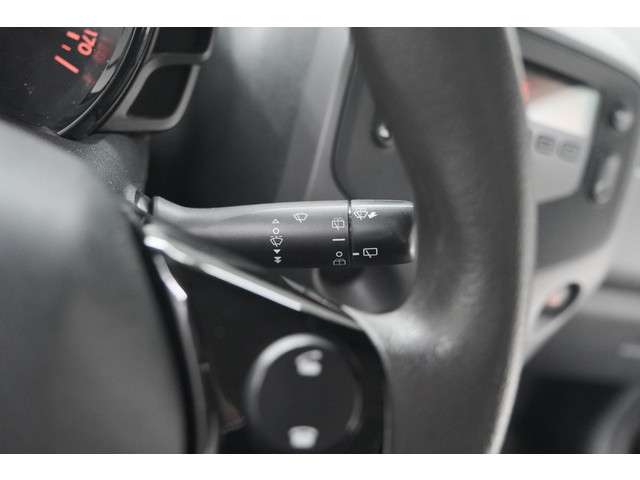 Peugeot 108 2022 Benzine