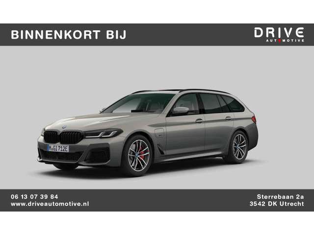 BMW 5-serie Touring 530e xDrive High Ex. M-sport|Pano|Comfort stoelen+Memory|Leer|Driving Ass. Prof|Trekhaak|HiFi|Bernina Grey