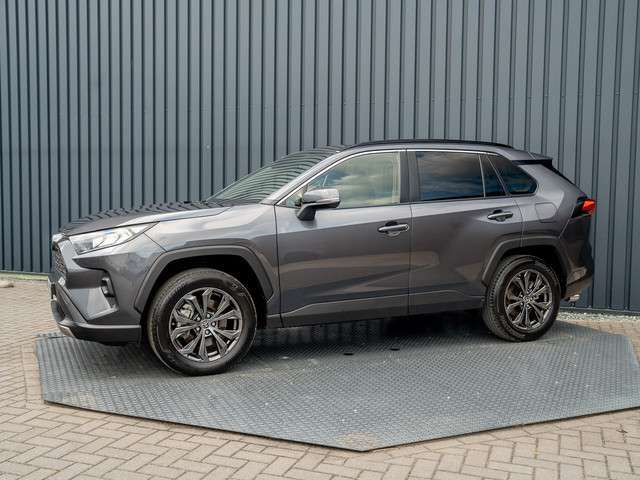 Toyota RAV4 2