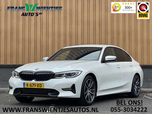 BMW 3-serie 318i High Executive | Cruise Control | Achteruitrijcamera | Apple Carplay/Android Auto | Sfeerverlichting | Keyless Go | DAB | Lane Assist | Stoelverwarming | Navigatie |