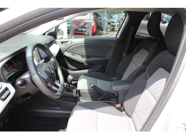 Renault Clio 2023 Benzine