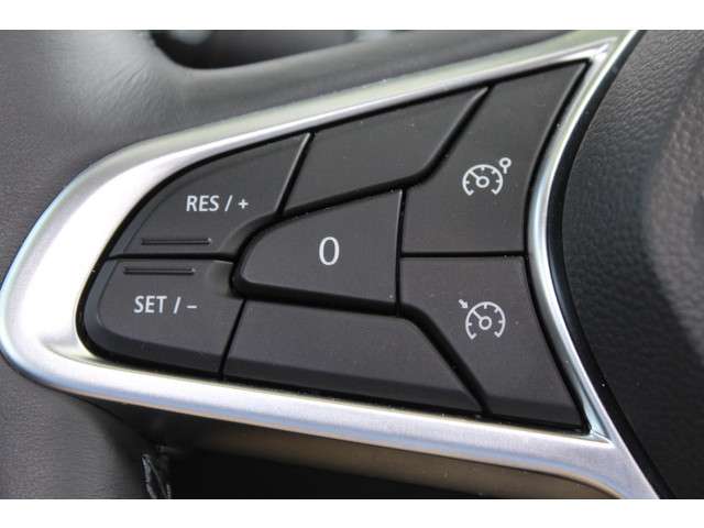 Renault Clio 2023 Benzine