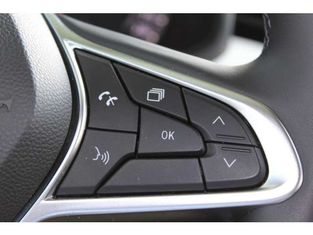 Renault Clio 2023 Benzine